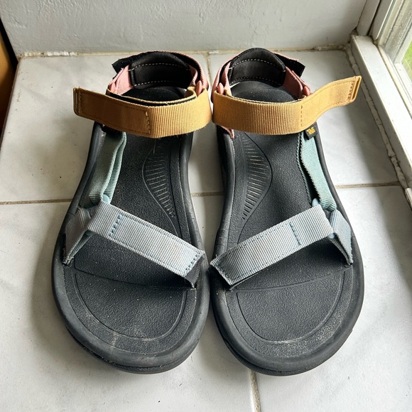 Women’s Teva Hurricane XLT2s - Pastel Block Size 8 - Picture 5 of 6